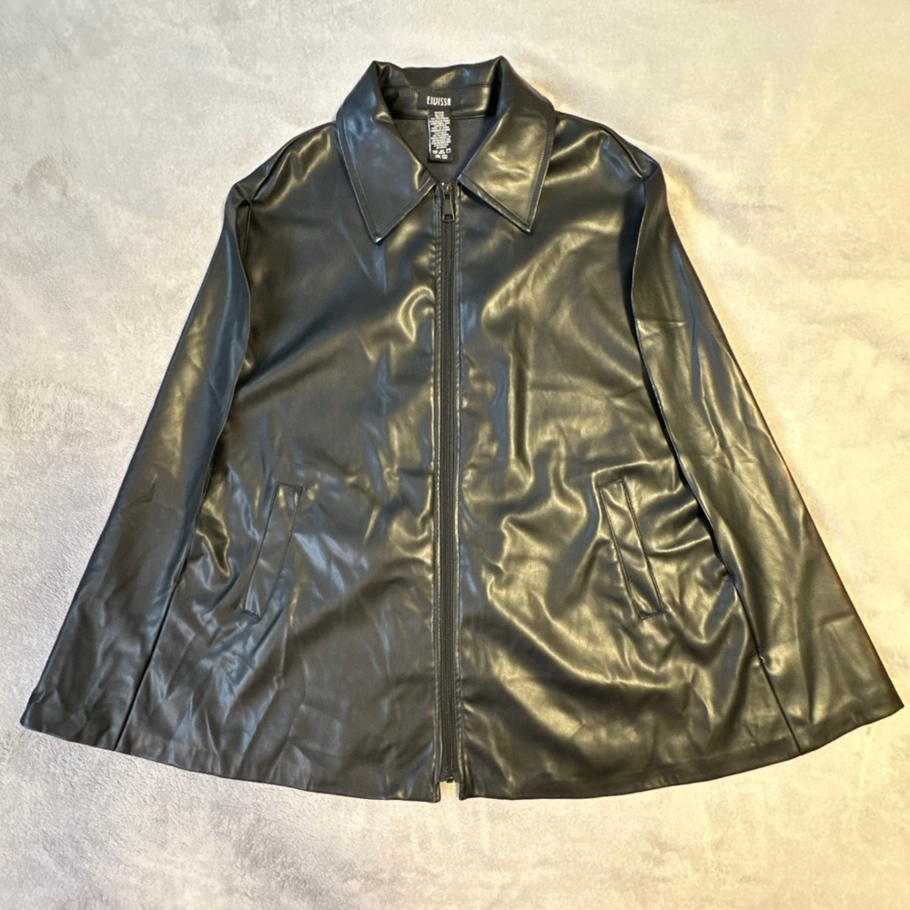 Eivissa Cape Vest Black Faux Leather Medium Oversized Goth Punk Grunge Edgy Chic